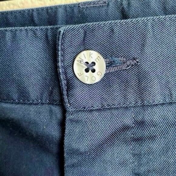 EUC NIKE GOLF Performance Chino Shorts Navy Blue Mens SZ 38 Preppy Sporty Casual - Picture 3 of 8